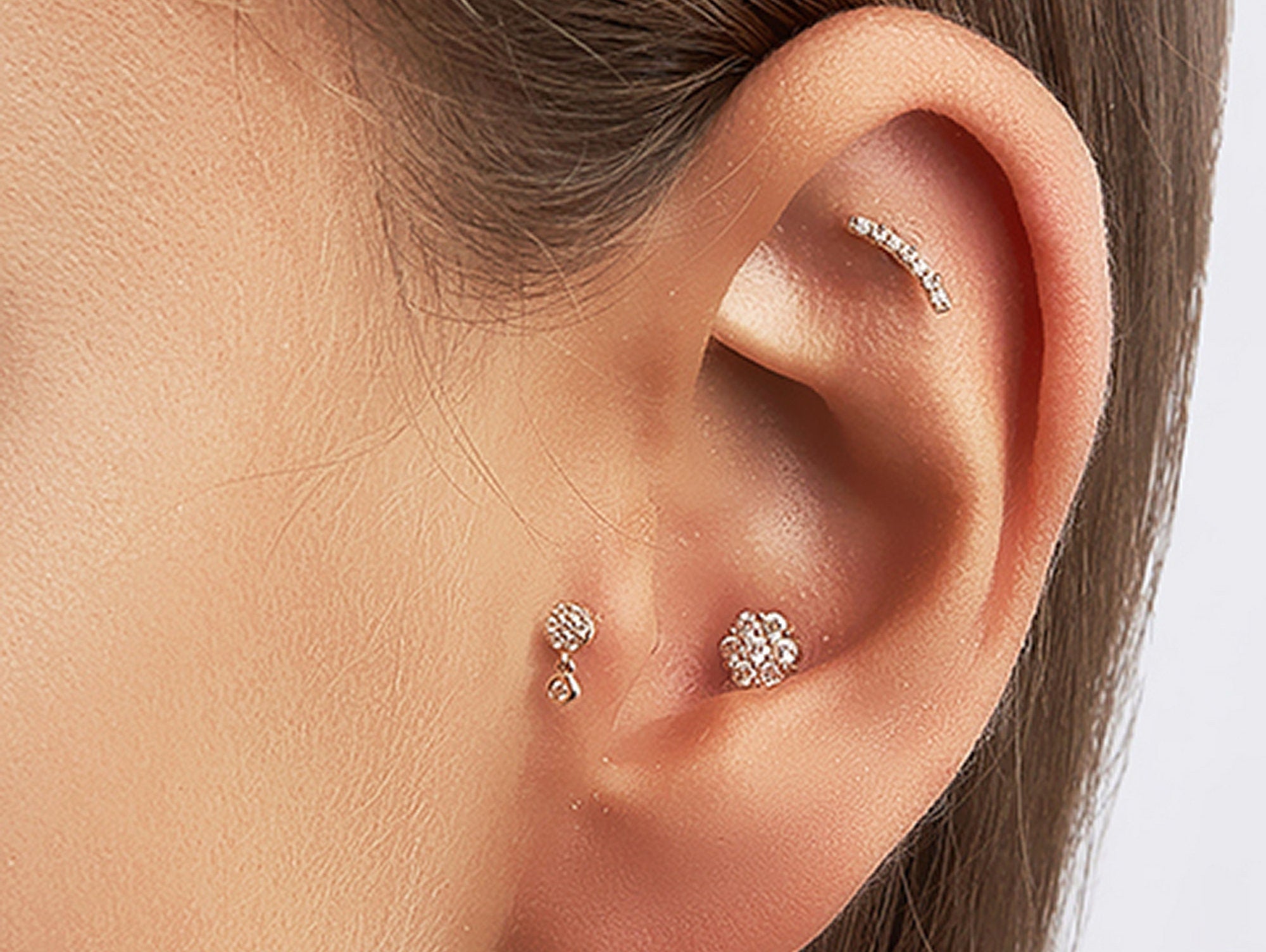 14K Gold Flower Tragus Earring, Cartilage Piercing Labret Studs- Internally Threading Body Jewellery Ear Piercing